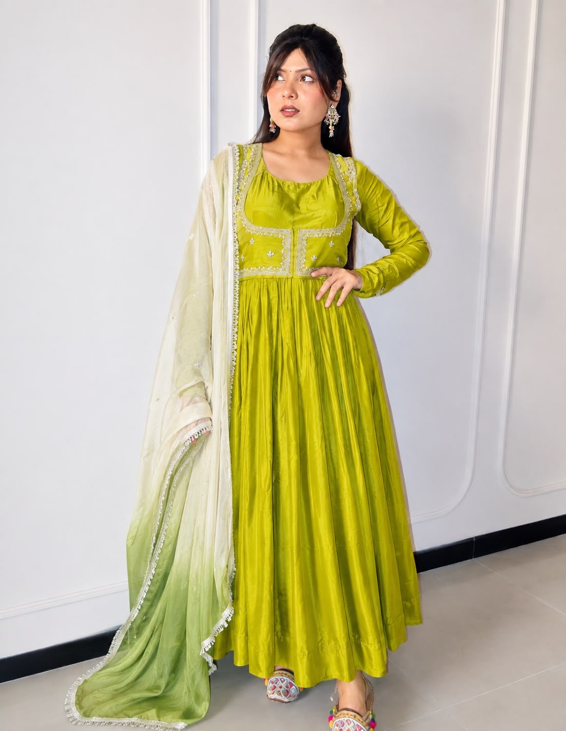 Naira suit set